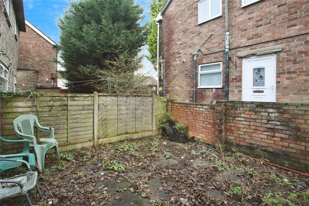 2 bed flat for saleDillam Close, Longford, Coventry CV6 photo 4