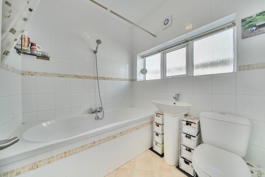 Additional image 9 of 4 bed semi-detached house for saleGlynde Road, Bexleyheath DA7