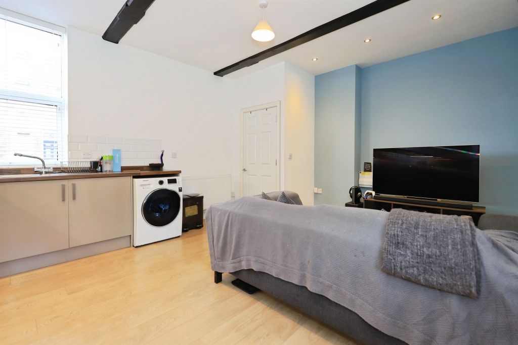 Additional image 2 of 2 bed flat for salePlimsoll Street, Kidderminster DY11