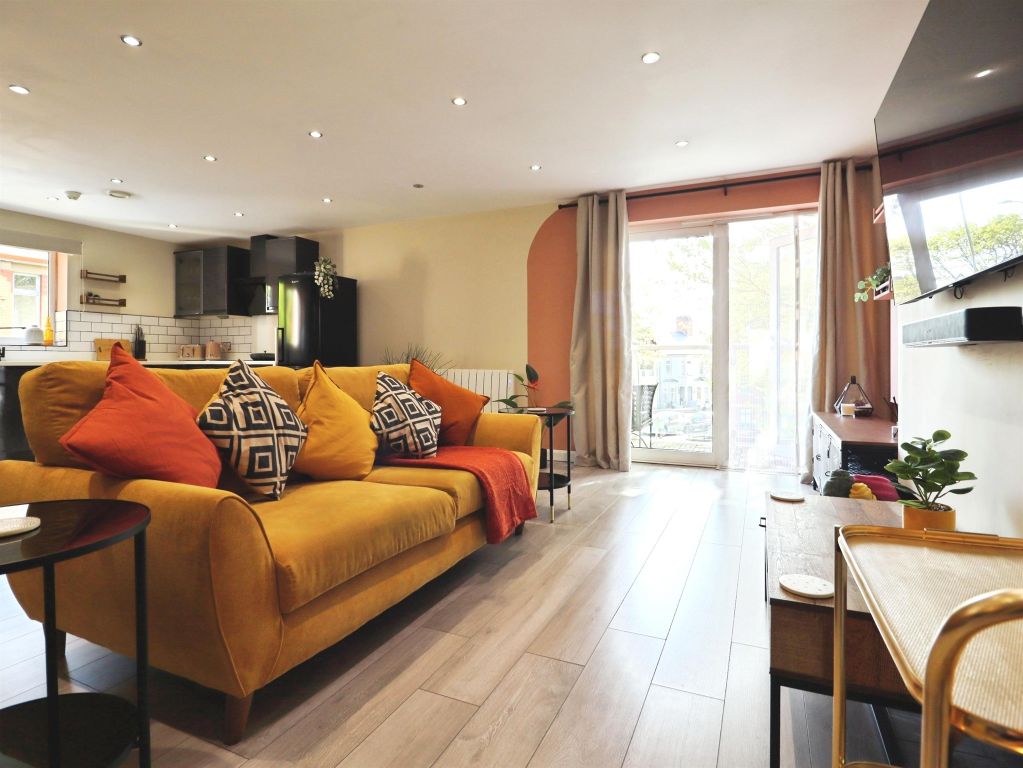 Additional image 3 of 2 bed flat for saleJudkin Court, Cardiff CF10
