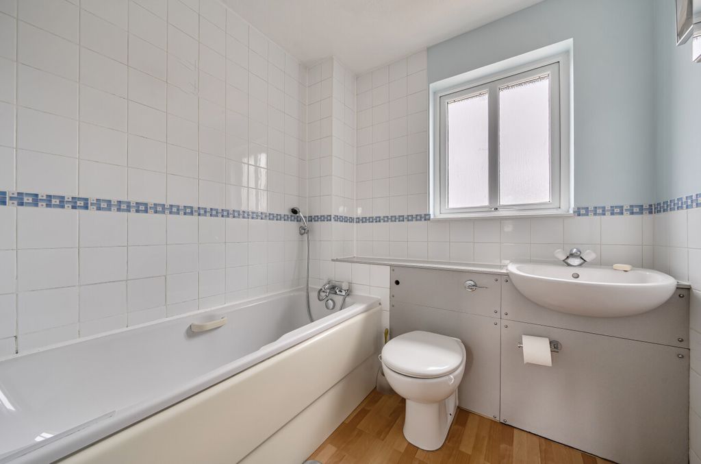Additional image 10 of 3 bed link detached house for saleWoking, Surrey GU21