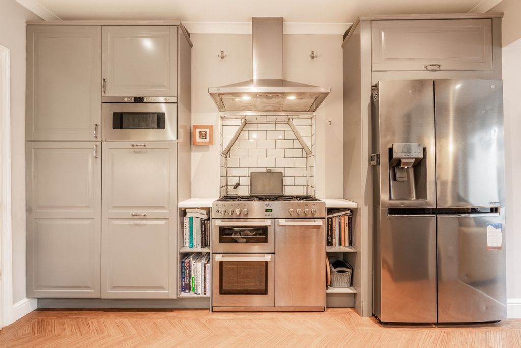 Additional image 16 of 4 bed detached house for saleIzane Road, Bexleyheath, Kent DA6