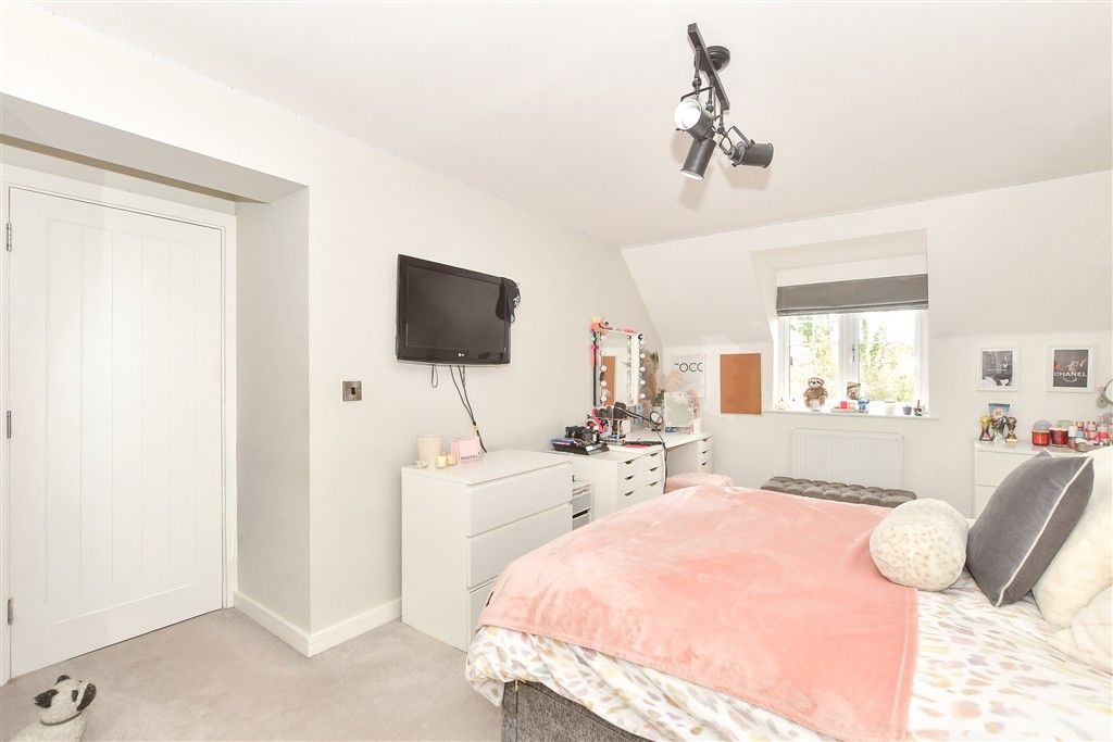 Additional image 7 of 4 bed link detached house for saleStanley Mews, Billingshurst, West Sussex RH14