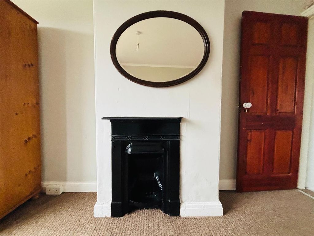 Additional image 6 of 2 bed town house for saleOldfield Street, Wortley, Leeds LS12