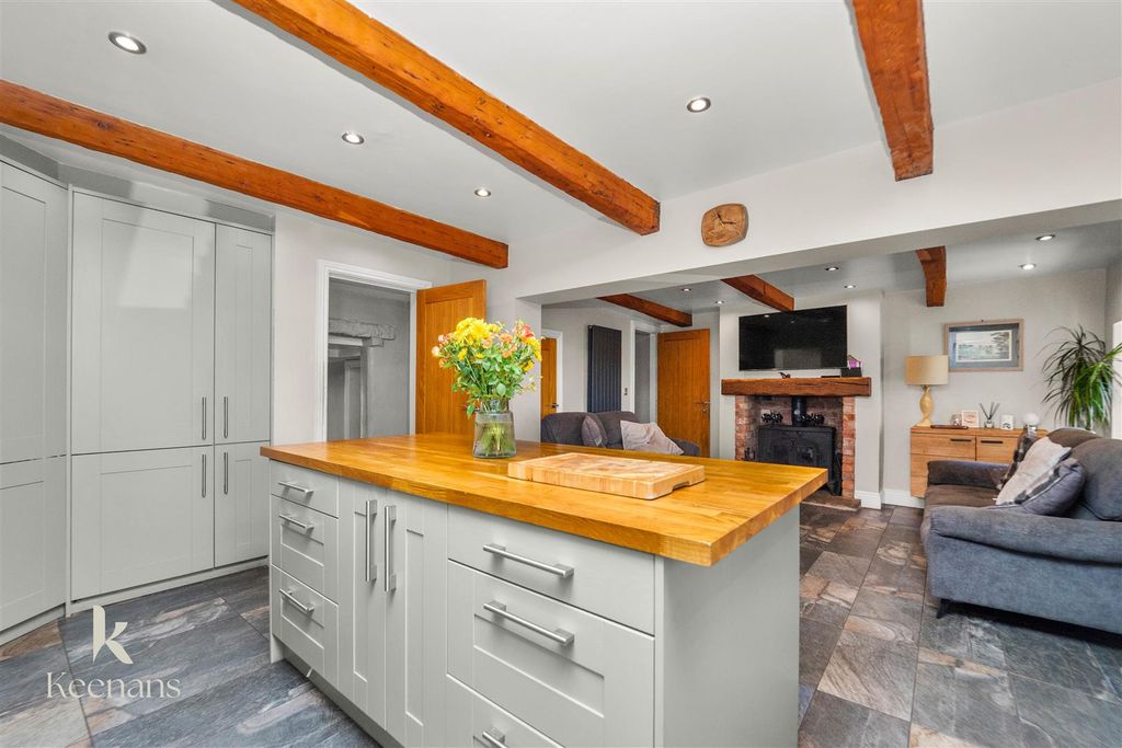 Additional image 3 of 4 bed farmhouse for saleTodmorden Road, Bacup OL13