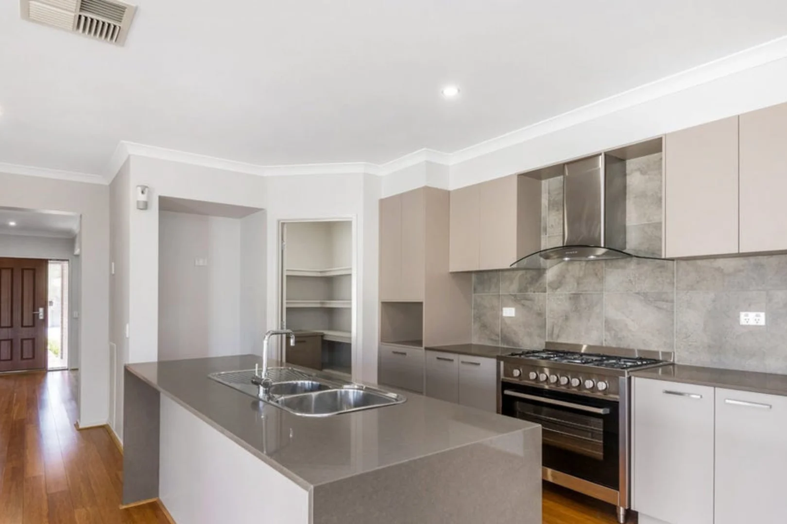 Additional image 2 of 15 Marylebone Circuit, Strathfieldsaye VIC 3551