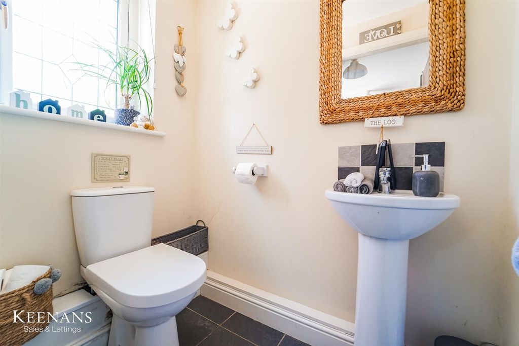 Additional image 45 of 5 bed detached house for saleManchester Road, Barnoldswick BB18