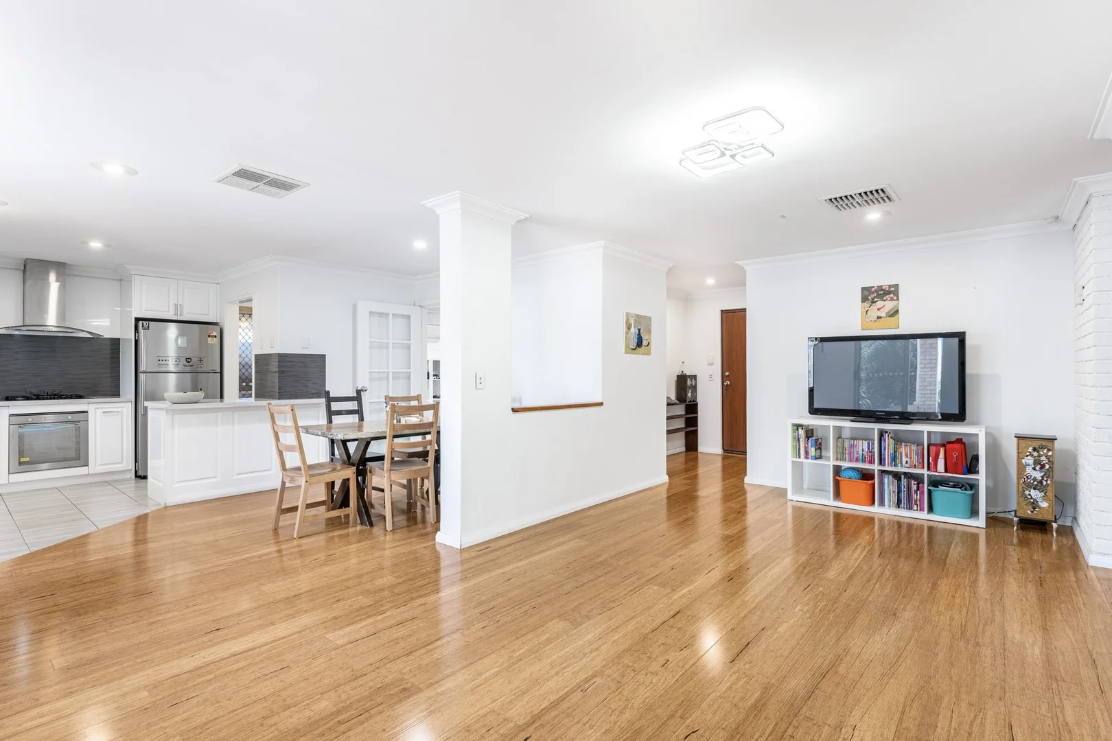 Additional image 3 of 163 Rostrata Avenue, Willetton WA 6155
