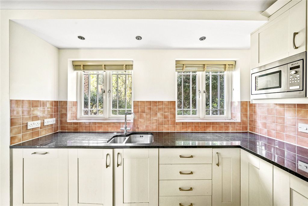 Additional image 37 of 5 bed detached house for saleQuinta Drive, Barnet EN5