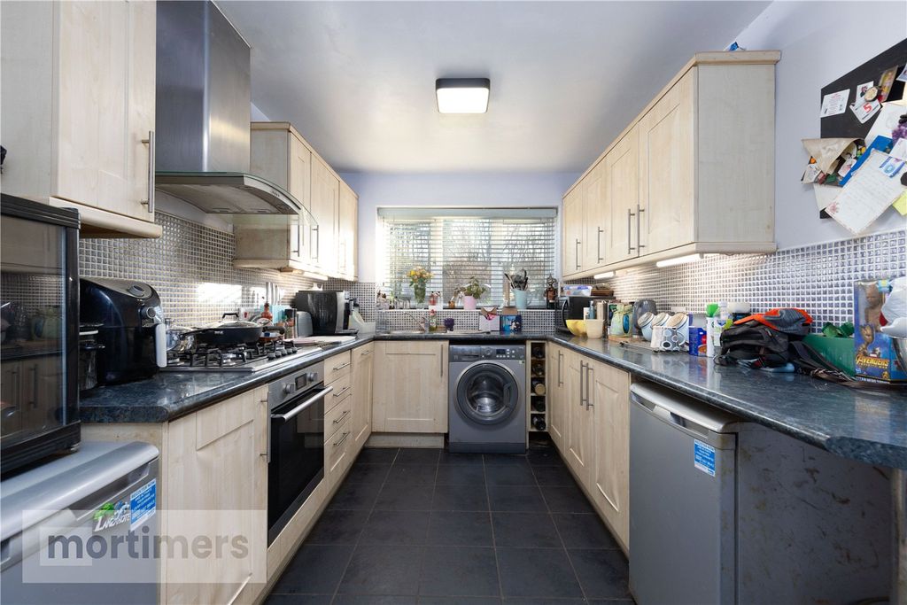 Additional image 6 of 4 bed detached house for saleBluebell Way, Huncoat, Accrington, Lancashire BB5