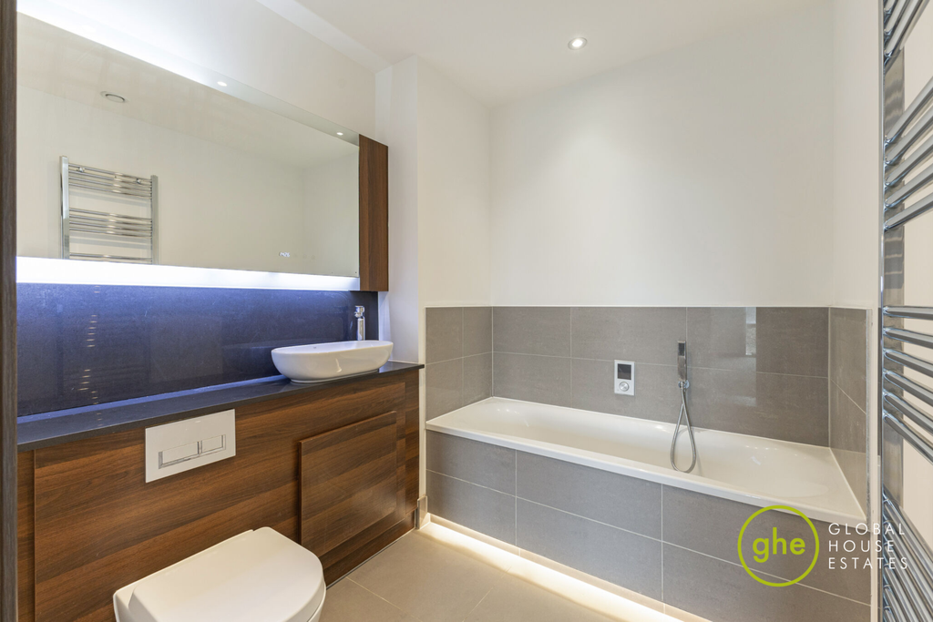 Additional image 9 of 2 bed flat for sale5-9, Berkeley Avenue, Reading RG1