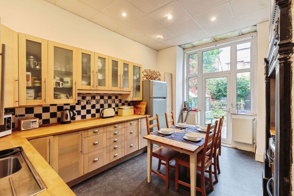 Additional image 7 of 5 bed detached house for saleOrchard Road, Lytham St. Annes, Lancashire FY8