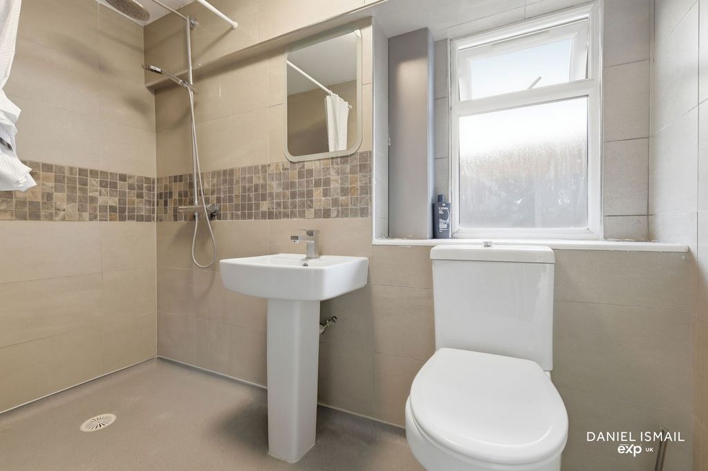 Additional image 39 of 8 bed detached house for saleWelbeck Drive, Langdon Hills, Basildon SS16
