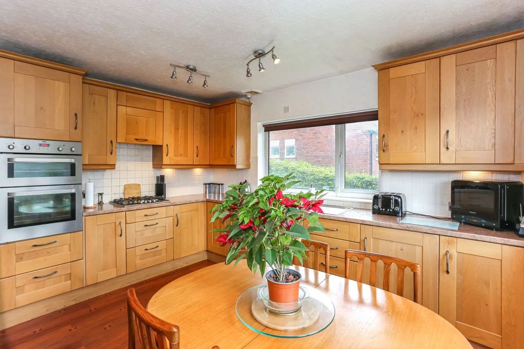 Additional image 3 of 4 bed detached house for saleHillside Crescent, Bacup OL13