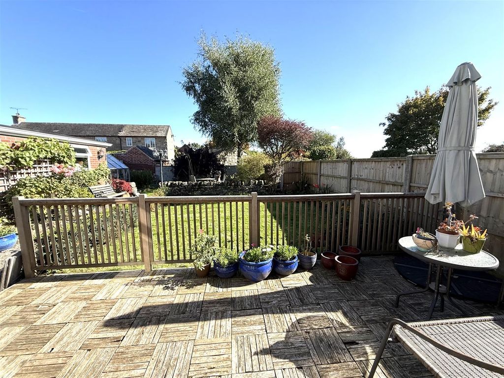 Additional image 2 of 4 bed detached house for saleFar Laund, Belper DE56