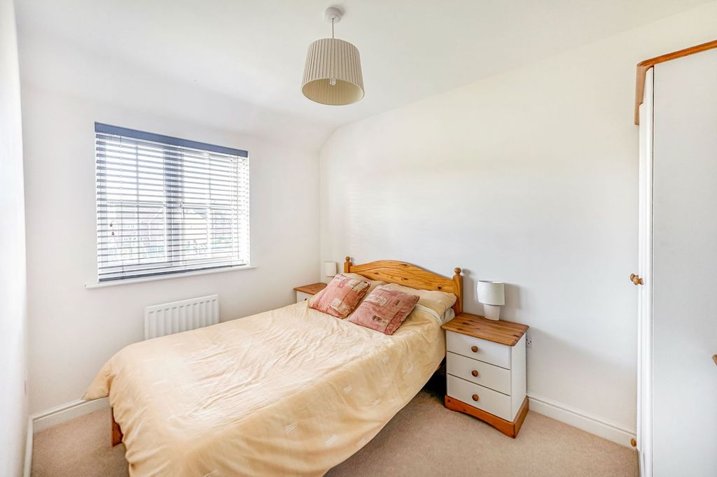 Additional image 5 of 3 bed semi-detached house for saleClipson Crest, Barton-Upon-Humber DN18