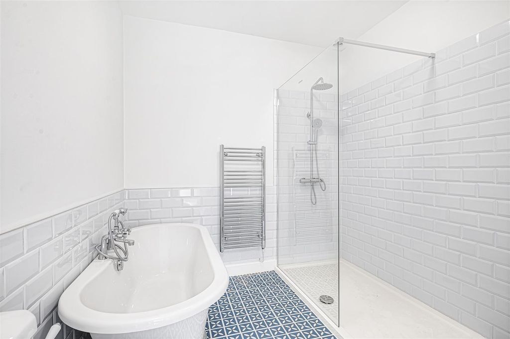 Additional image 11 of 3 bed flat for saleNinfield Road, Bexhill-On-Sea TN39