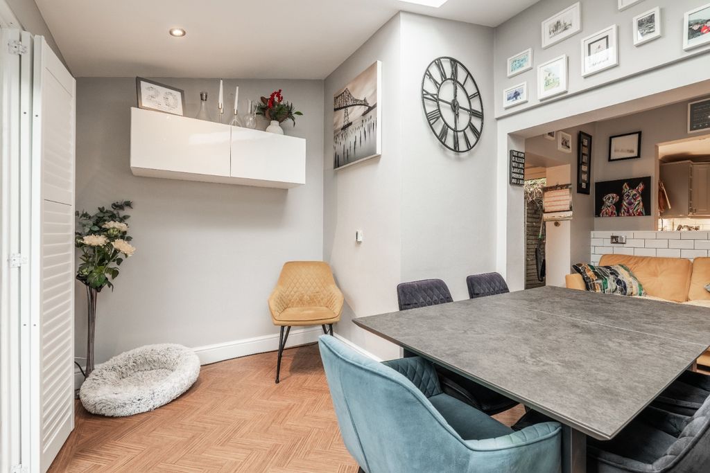 Additional image 18 of 4 bed detached house for saleIzane Road, Bexleyheath, Kent DA6