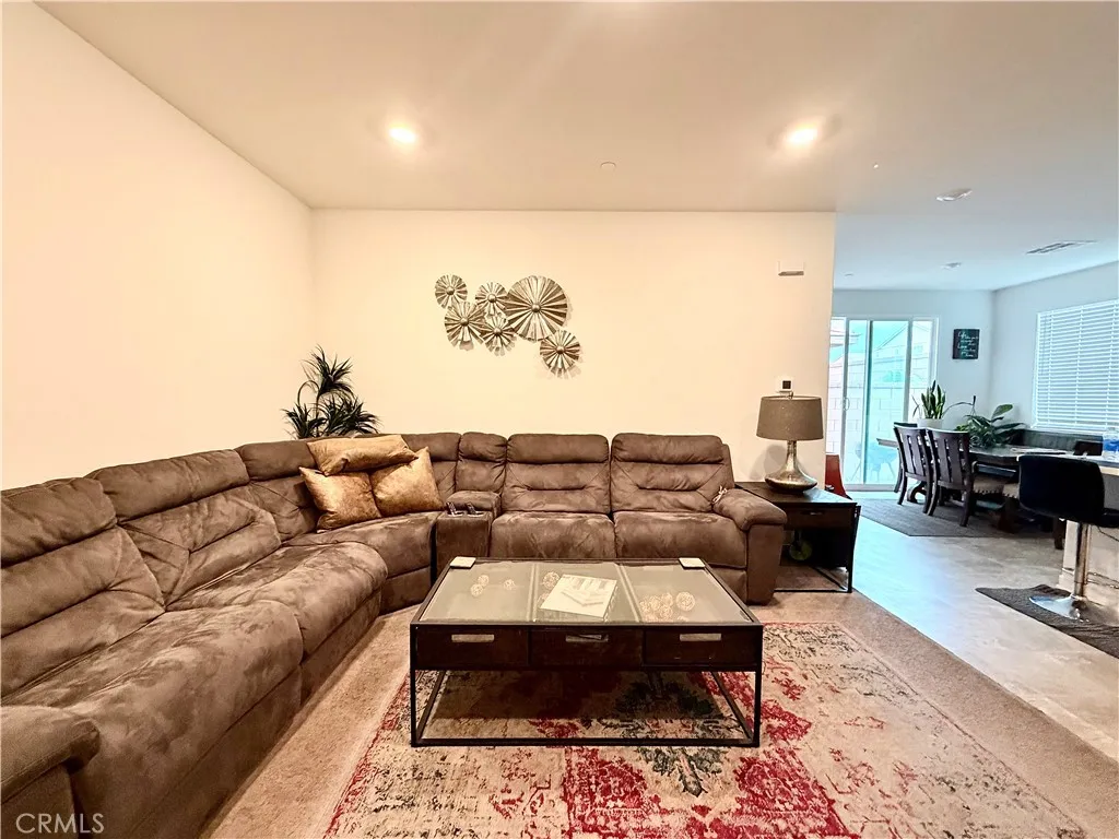 Additional image 5 of 16584 Poppy Seed Ln, Fontana, CA 92336