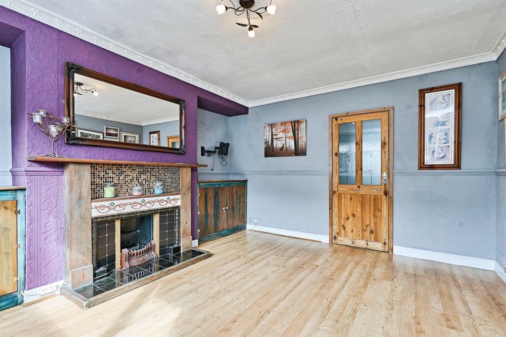 Additional image 8 of 6 bed terraced house for saleBurns Road, Wednesbury WS10
