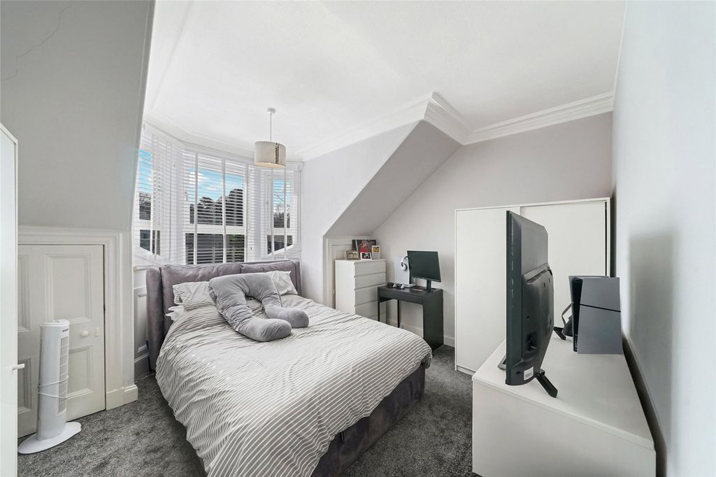 Additional image 16 of 4 bed semi-detached house for saleClackmannan Road, Alloa, Clackmannanshire FK10