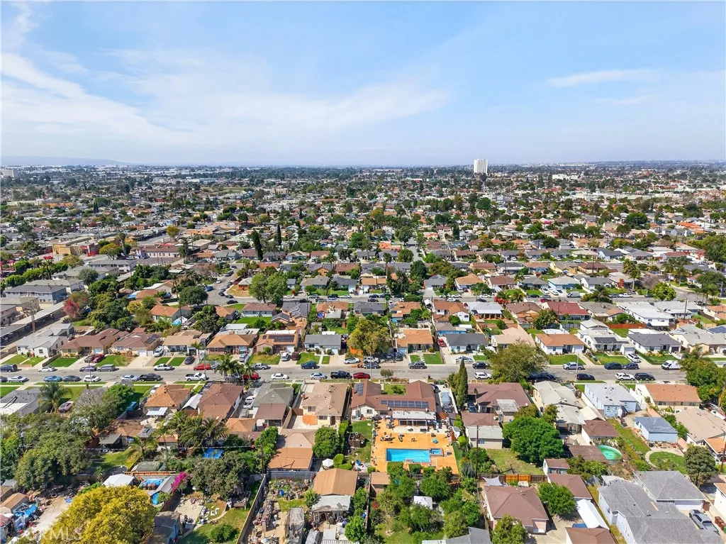 Additional image 46 of 705 S Thorson Avenue, Compton, CA 90221