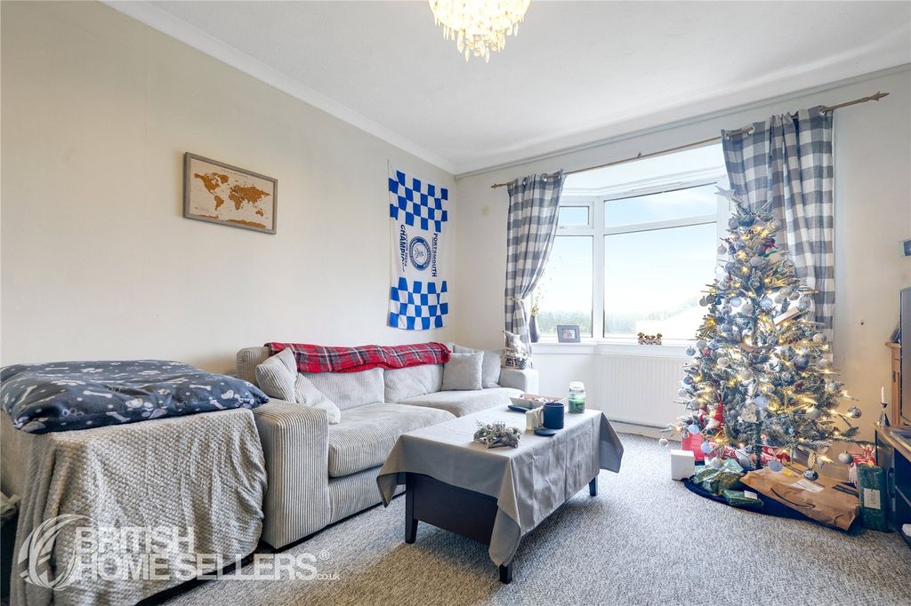 Additional image 4 of 2 bed flat for saleOld Luss Road, Helensburgh, Argyll And Bute G84