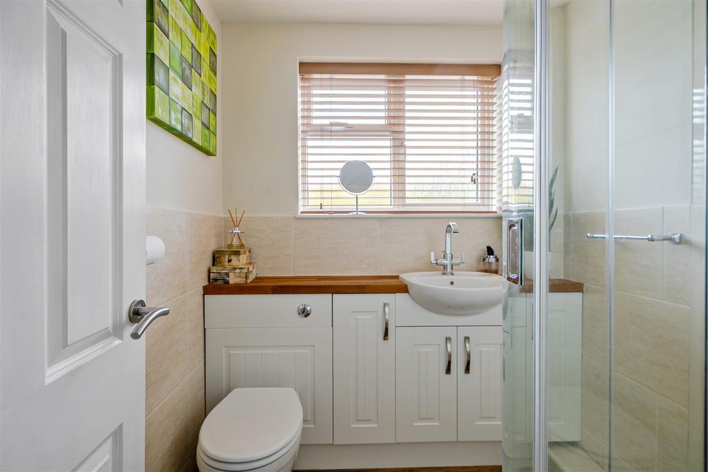 Additional image 9 of 2 bed maisonette for saleMoat Court, Ashtead KT21