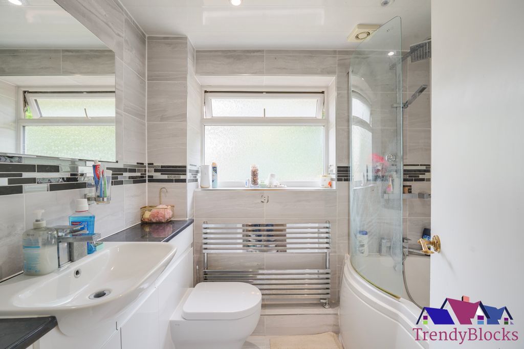 Additional image 14 of 3 bed terraced house for saleHillborough Grove, Chatham ME5