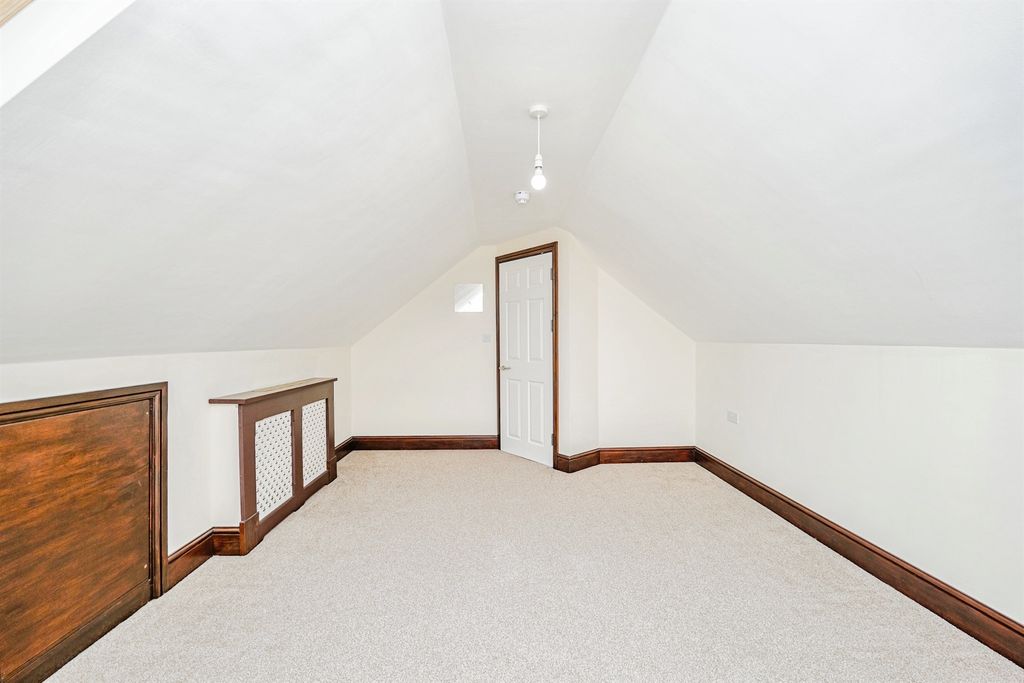 Additional image 20 of 5 bed semi-detached house for salePort Road East, Barry CF62
