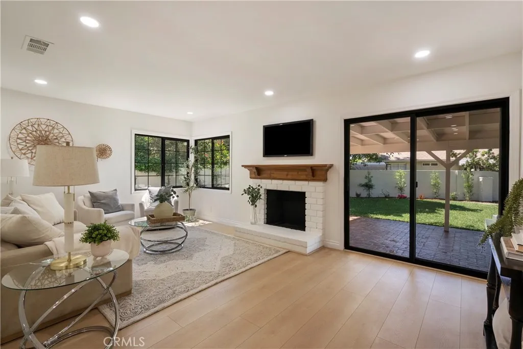 Additional image 57 of 6611 Glade Ave, Woodland Hills, CA 91303
