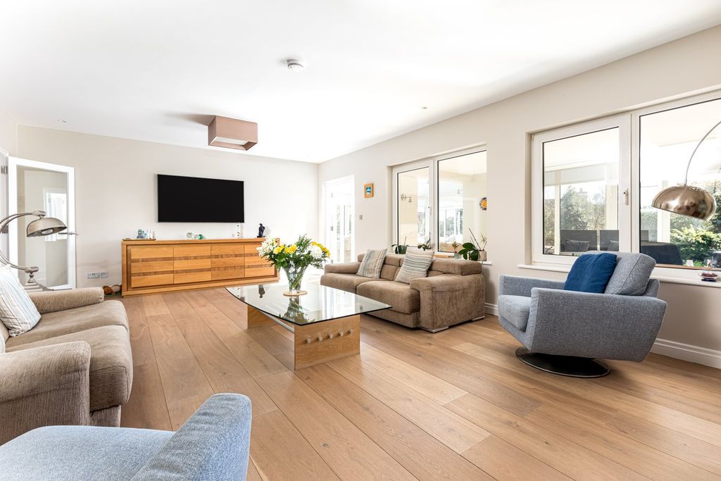 Additional image 3 of 5 bed detached house for saleLa Route De Noirmont, St Brelade JE3