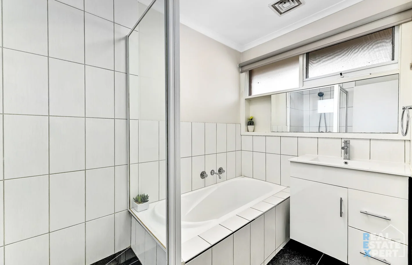 Additional image 7 of 1/302 Princes Highway, Narre Warren VIC 3805