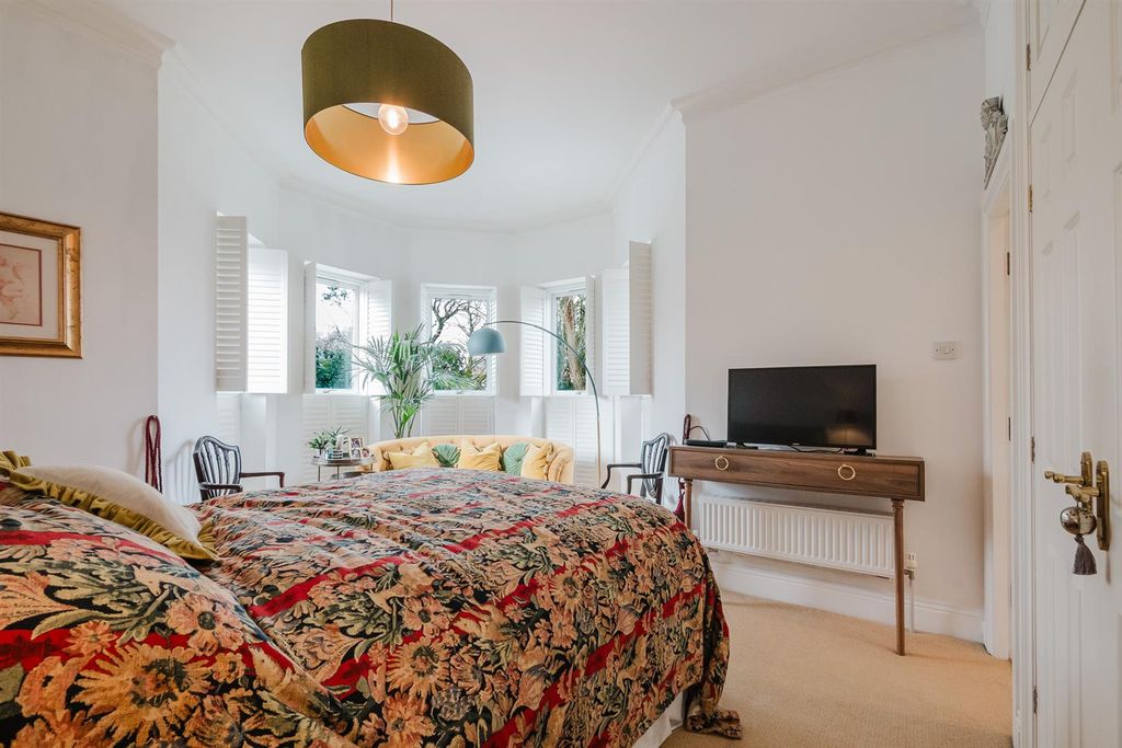 Additional image 17 of 2 bed flat for saleDorset Road, Altrincham WA14