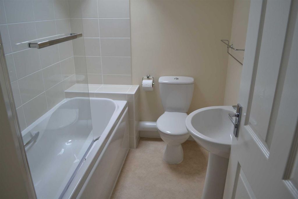 Additional image 5 of 2 bed flat for saleJaeger Close, Belper DE56