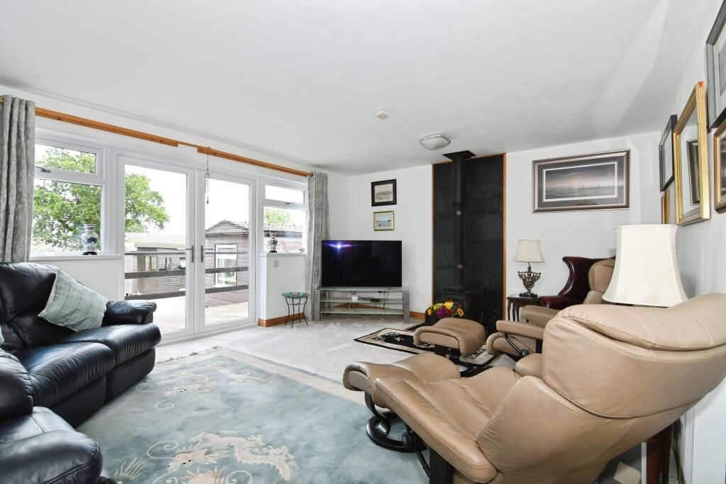 Additional image 2 of 5 bed detached bungalow for saleAlverdiscott Road, Bideford EX39
