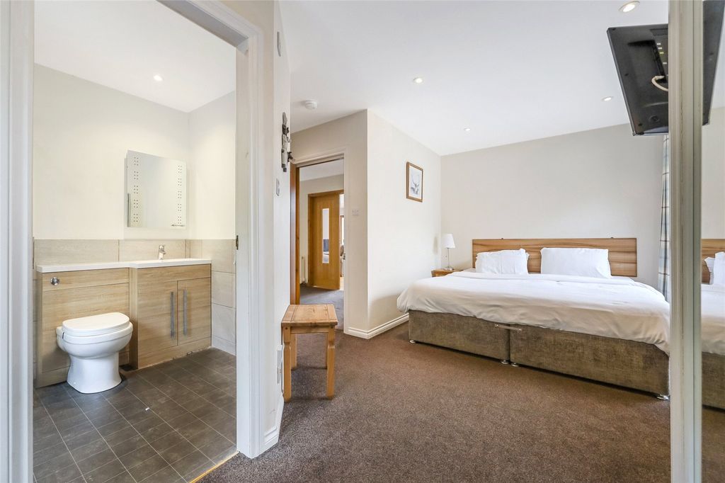 Additional image 9 of 5 bed detached house for saleMain Road, Garelochhead, Helensburgh, Argyll And Bute G84