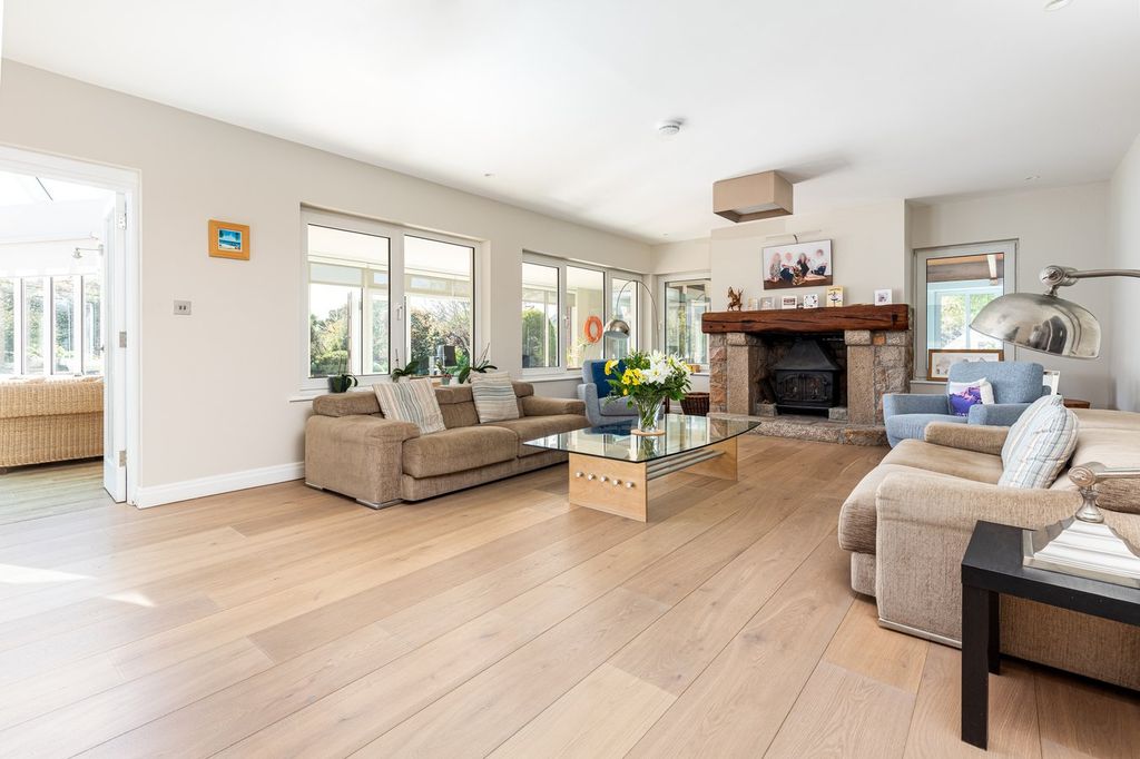 Additional image 5 of 5 bed detached house for saleLa Route De Noirmont, St Brelade JE3