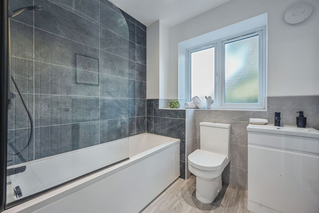 Additional image 9 of 3 bed property for saleKing Edward Street, Ashbourne DE6