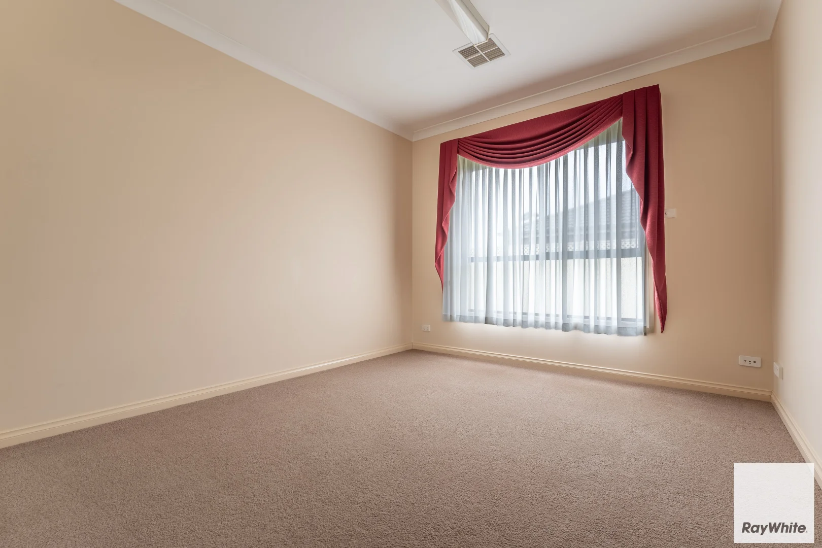 Additional image 13 of 6 Lobelia Grove, Cairnlea VIC 3023
