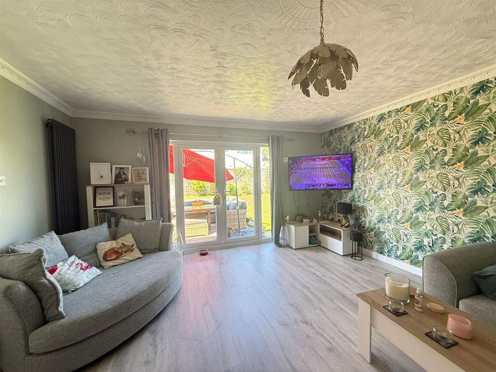 Additional image 3 of 5 bed detached bungalow for saleLlwyn Y Bryn, Ammanford SA18
