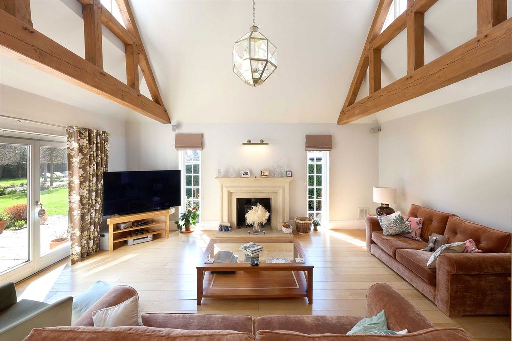Additional image 9 of 6 bed detached house for salePenn Road, Beaconsfield, Buckinghamshire HP9