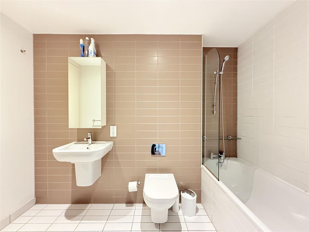 Additional image 2 of 2 bed flat for saleCastle Street, Stalybridge SK15