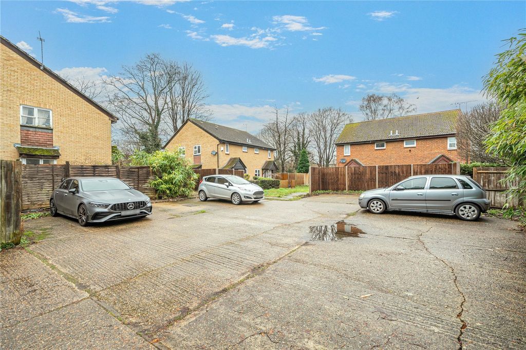 Additional image 20 of 1 bed detached house for saleHawkswell Walk, Woking, Surrey GU21
