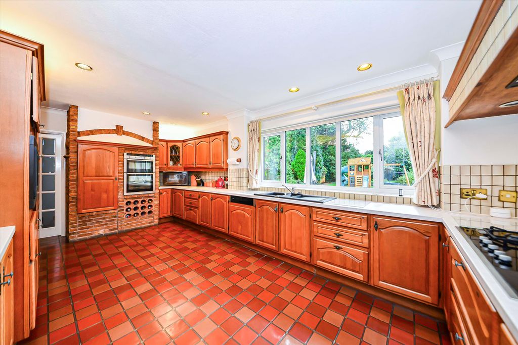 Additional image 6 of 5 bed detached house for saleArthur Road, Edgbaston, Birmingham B15