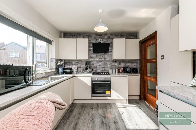 Additional image 2 of 4 bed detached bungalow for saleSoothill Lane, Soothill, Batley WF17