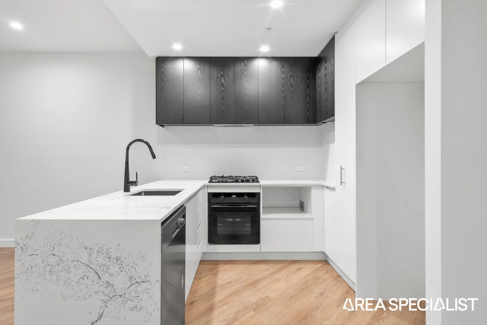 Additional image 5 of 506/59 Meron Street, Southport QLD 4215