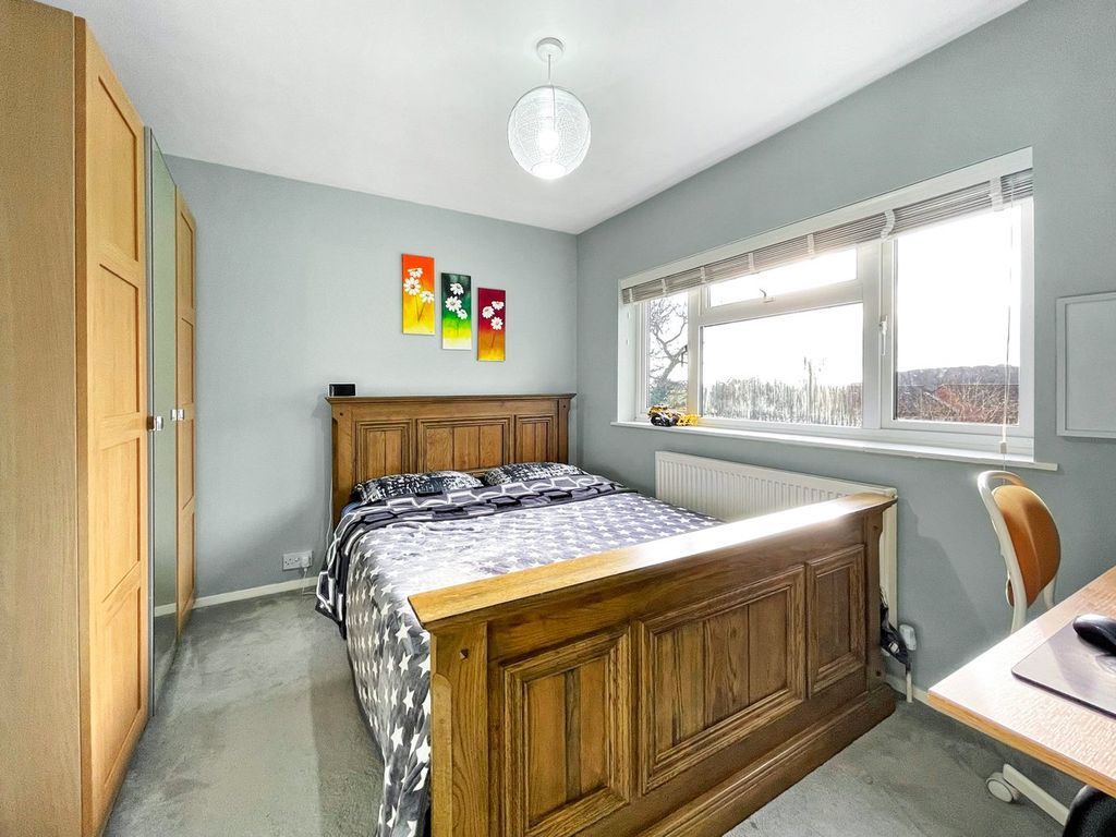 Additional image 10 of 3 bed semi-detached house for salePomeroy Close, Amersham HP7