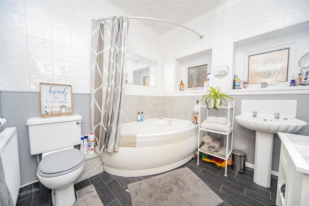 Additional image 35 of 4 bed terraced house for saleCharles Place, Barry CF62