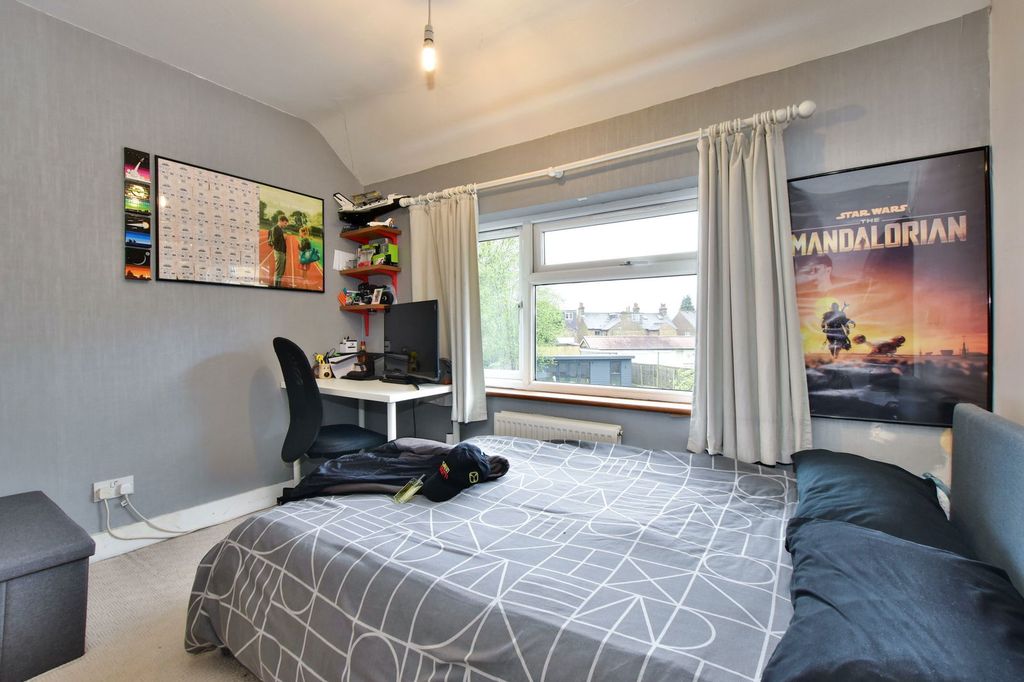 Additional image 18 of 4 bed semi-detached house for saleThe Crescent, Abbots Langley WD5